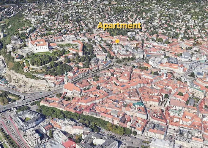 Location Old Town - Free Parking Apartamento Bratislava